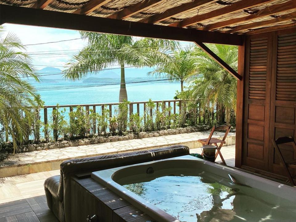 Deck Da Villa Pousada 우바투바 외부 사진
